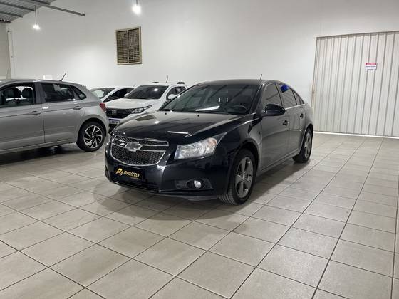 CHEVROLET CRUZE 1.8 LT 16V FLEX 4P AUTOMÁTICO CHEVROLET CRUZE 1.8 LT 16V FLEX 4P AUTOMÁTICO